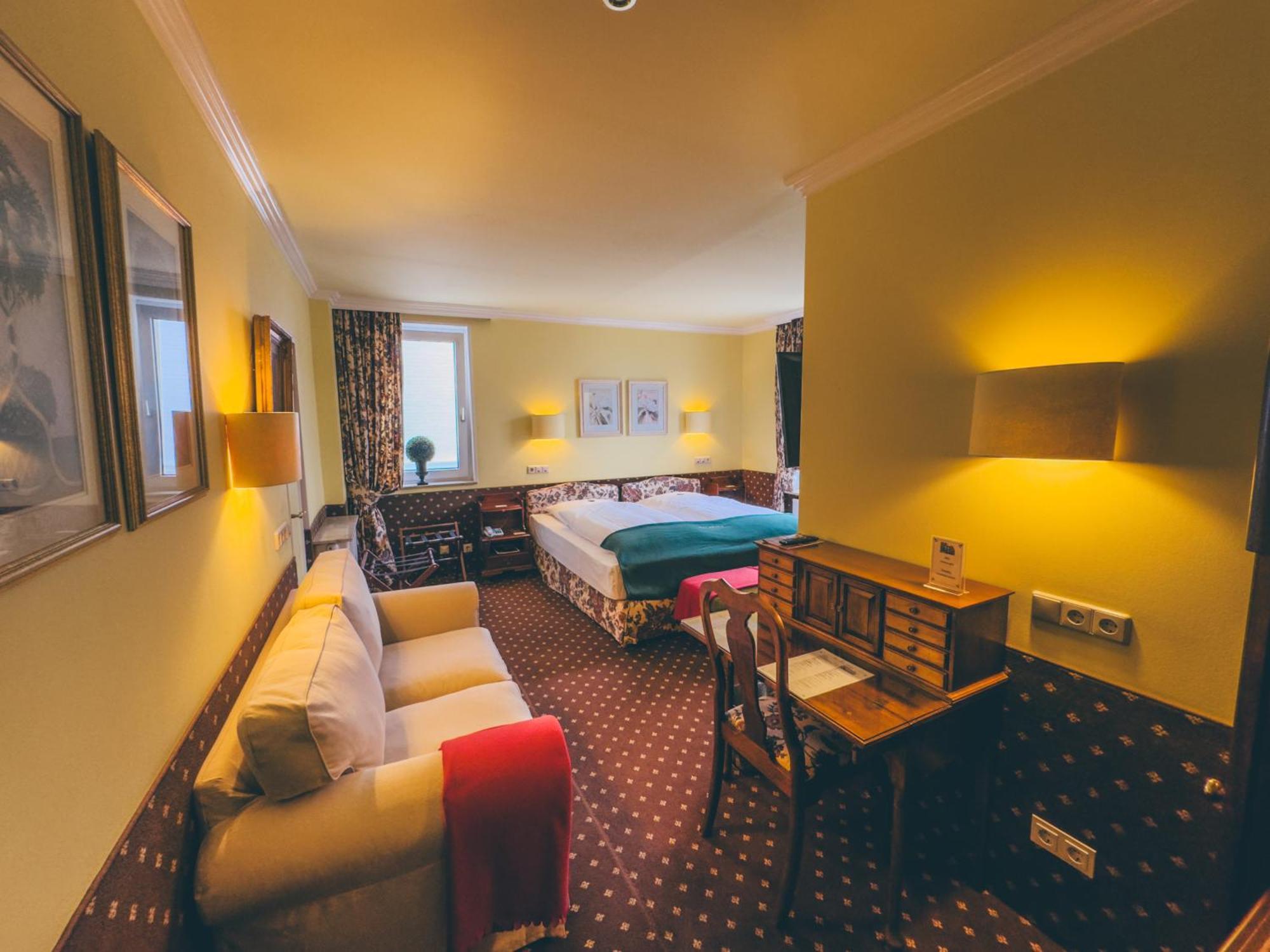 Hotel Mittelweg Hamburg Bagian luar foto