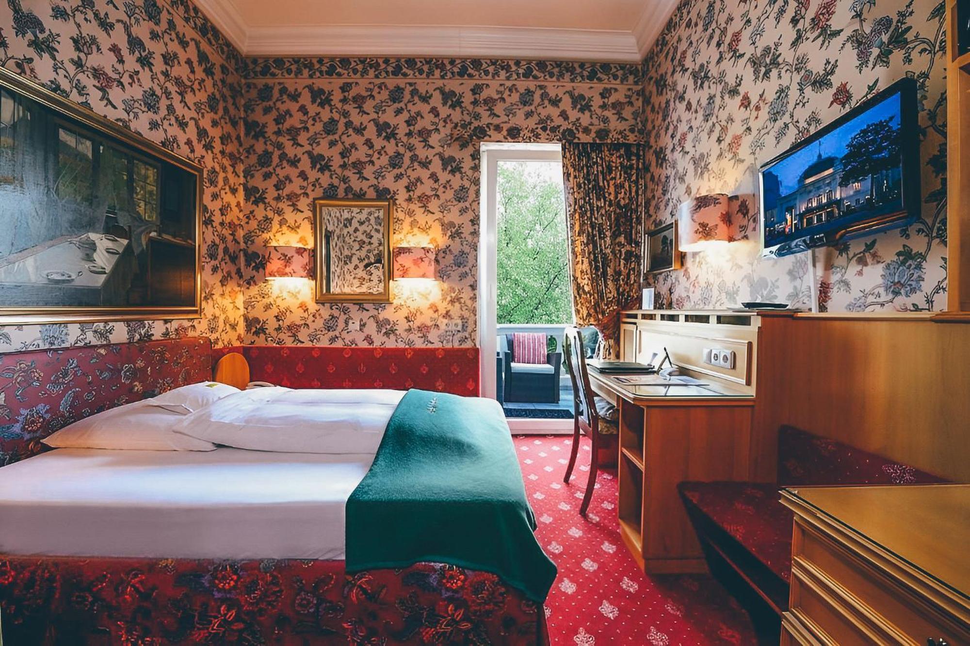 Hotel Mittelweg Hamburg Bagian luar foto