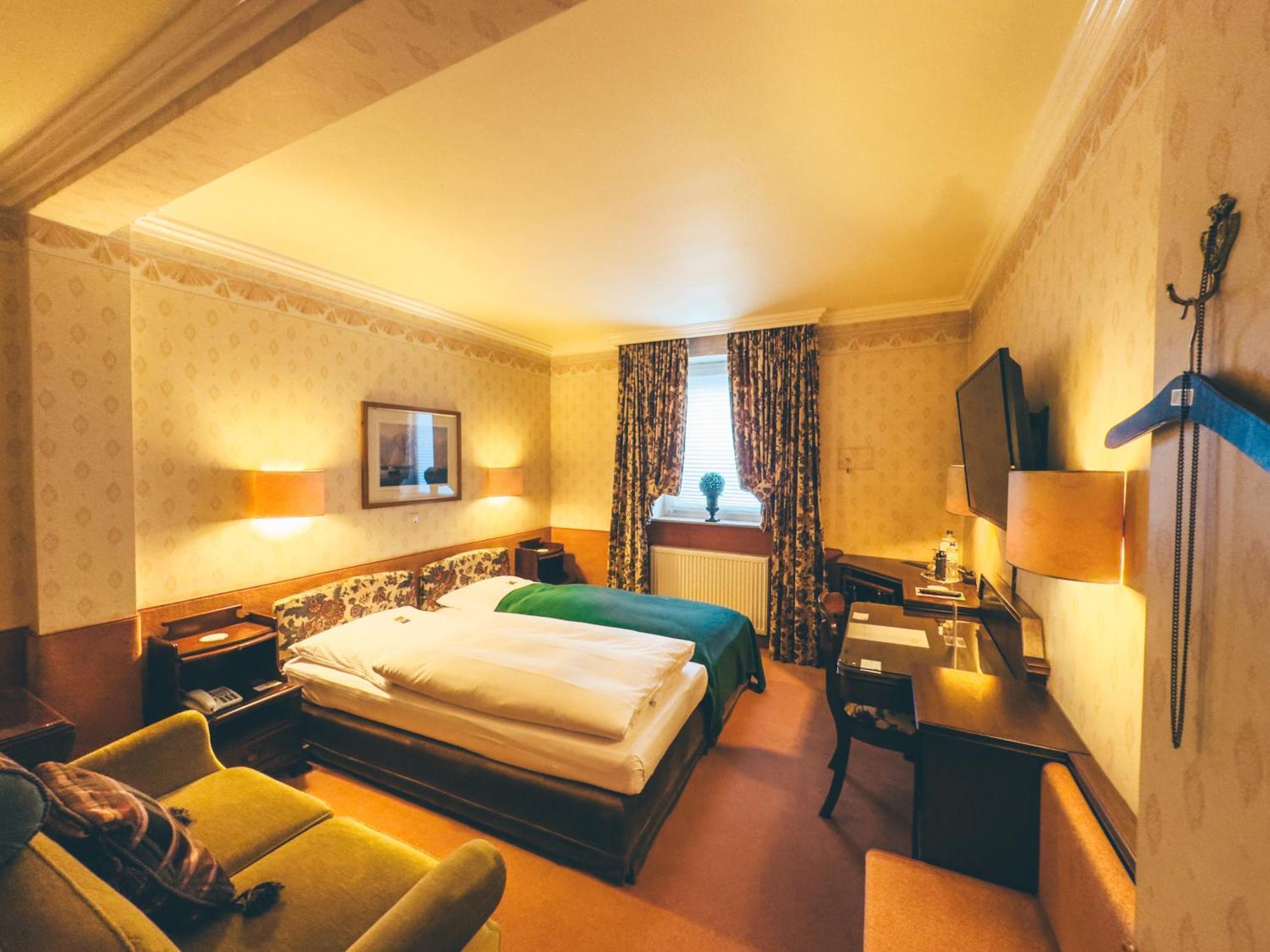 Hotel Mittelweg Hamburg Ruang foto